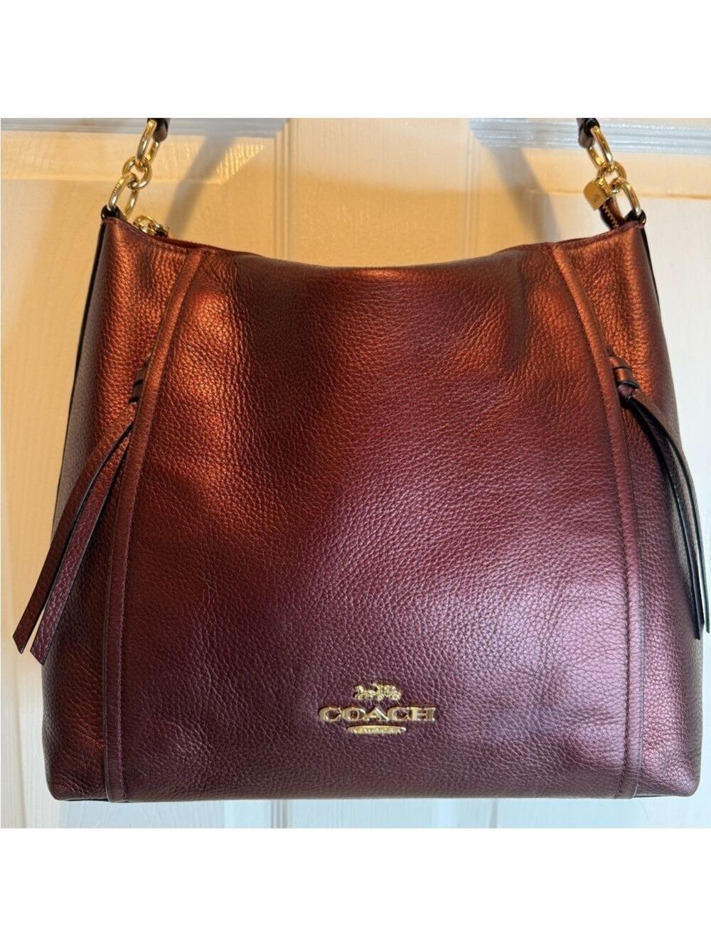 COACH MARLON PEBBLED LEATHER METALLIC WINE - Picture 1 of 16